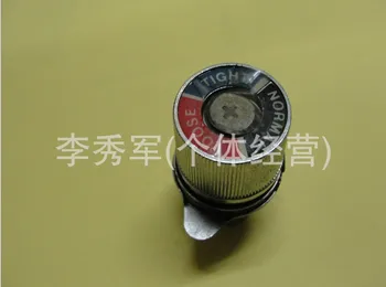 

Versatile SINGER sewing machine parts thread clamp device MP - 205