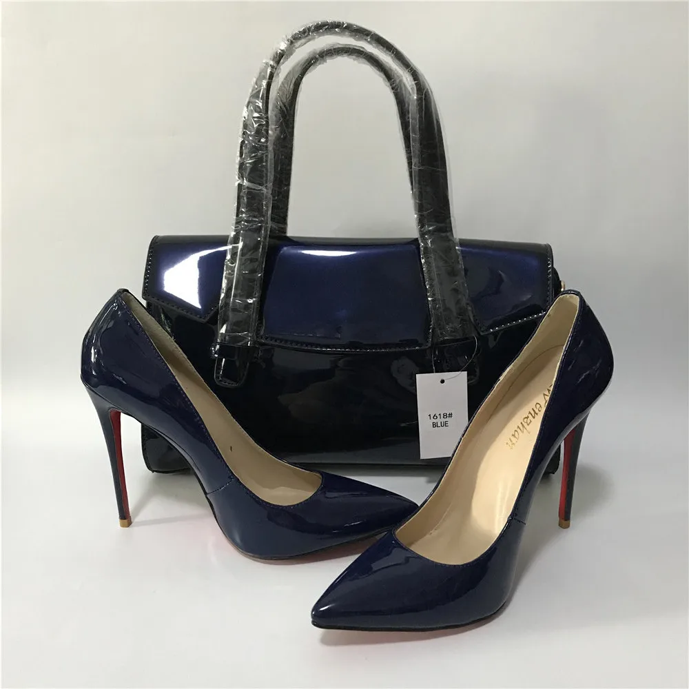 Шикарный комплект из женских туфель на высоком каблуке и сумочки; цвет синий; удобная обувь из лакированной кожи с сумочкой в комплекте; WENZHAN; размеры 36-43; A96-20
