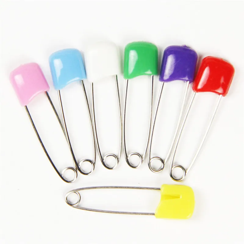 

20pcs Candy Color Safety Pins Findings Safe Secure Clips For Baby Care Shower Cloth Diaper Pins Brooch Holder (Random Color)