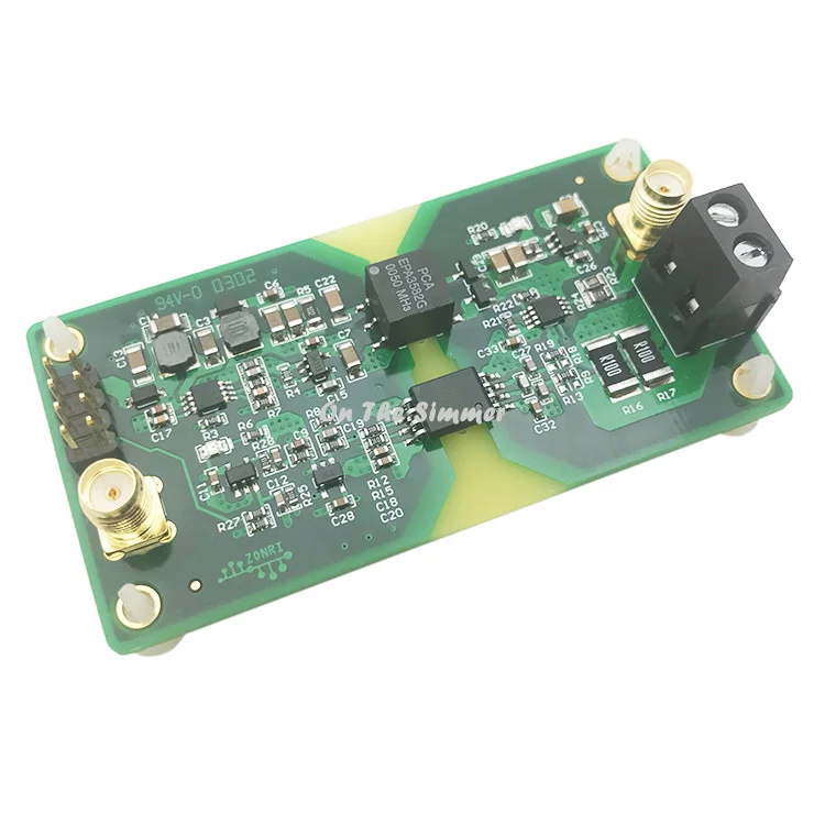 High precision analog voltage / current isolation module AMC1200 + 5V