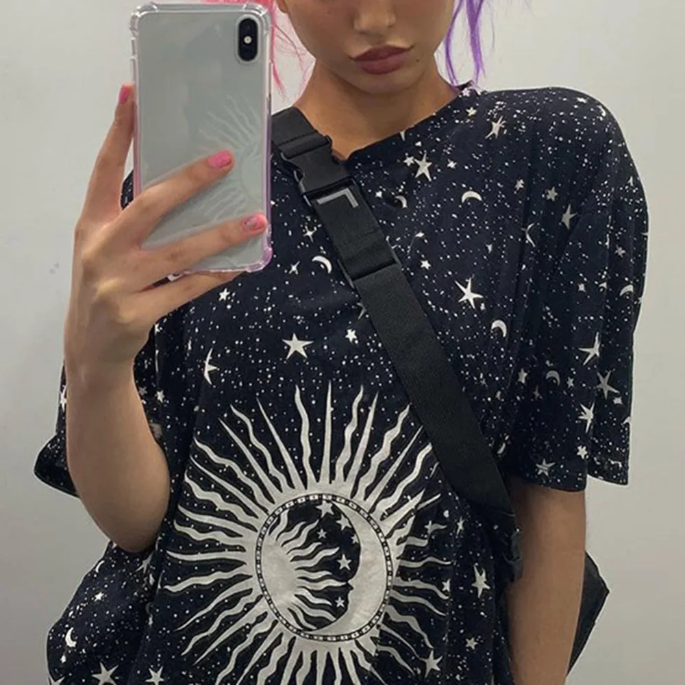 المتناثرة فضفاضة طويلة الإناث تي شيرت القمر نجمة المطبوعة عارضة 2019 الصيف t قميص المرأة قمم الجمالية المحملة قميص فام الشارع الشهير المتناثرة فضفاضة طويلة الإناث تي شيرت القمر نجمة المطبوعة عارضة 2019 الصيف t قميص المرأة قمم الجمالية المحملة قميص فام الشارع الشهير