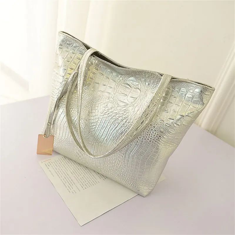 

2018 bag new handbag shoulder bag crocodile pattern large capacity Korean version shopping bag, PU skin Leisure lady bag silver