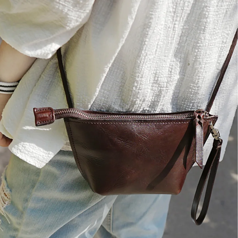 AETOO Handmade retro leather bag, ladies one-shoulder slanted bag, collection bag carry-on mobile phone bag