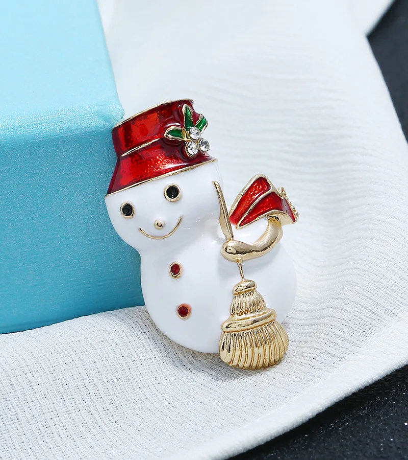 1pcs Christmas New Year Snowman Brooch Corsage Gifts Banquet Pins Decorations Badge