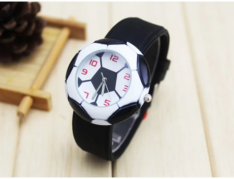 100 шт DHL Детские Мультяшные часы брендовые кварцевые часы для девочек и мальчиков водонепроницаемые детские часы футбольная Мода