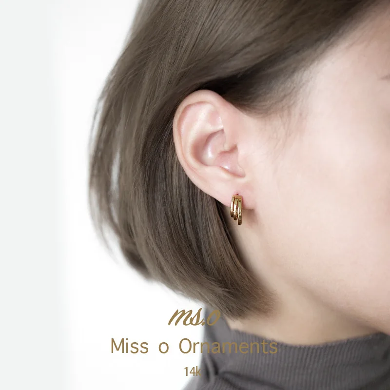 

S925 Silver Three Layered Hollowed Hoop Earring Buckle for Woman Jewelry Simple Short Ear Nail Accessories