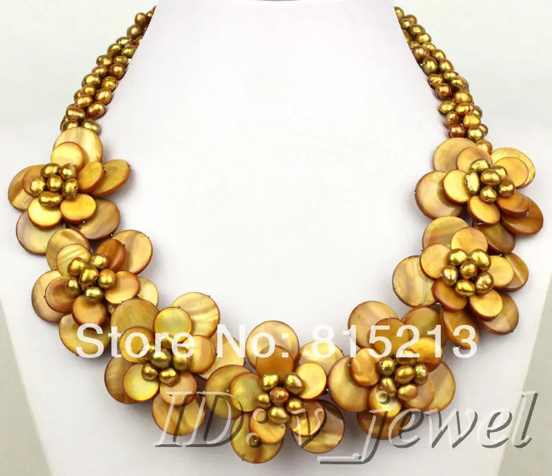 

ddh00894 Great! Chocolate Shell Pearl Flower Necklace/Earring Set