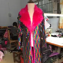 Горячие мужчины нового размера плюс мех длинные пальто ночной клуб DJ певец Флуоресцентный светильник время бейсбольная куртка хип-хоп сценическая мужская одежда