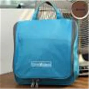 Travel Hanging Bags Waterproof Clothes Storage Luggage Organizer Pouch Packing - Цвет: B