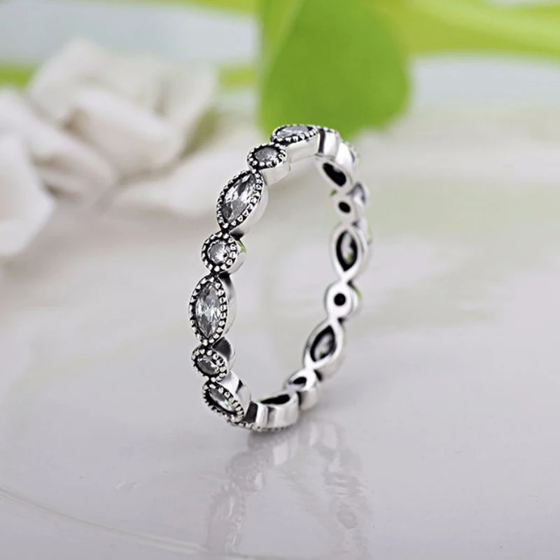 

Vintage crystal rings for women antique silver color zinc alloy simple female ring fashion wedding party jewelry bagues femme
