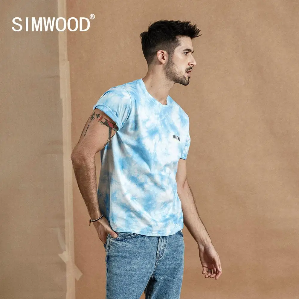 Cena SIMWOOD 2019 lato nowy krawat barwione t shirt mężczyźni 100% modna bawełniana top wysokiej jakości tshirt plus rozmiar odzież marki 190364