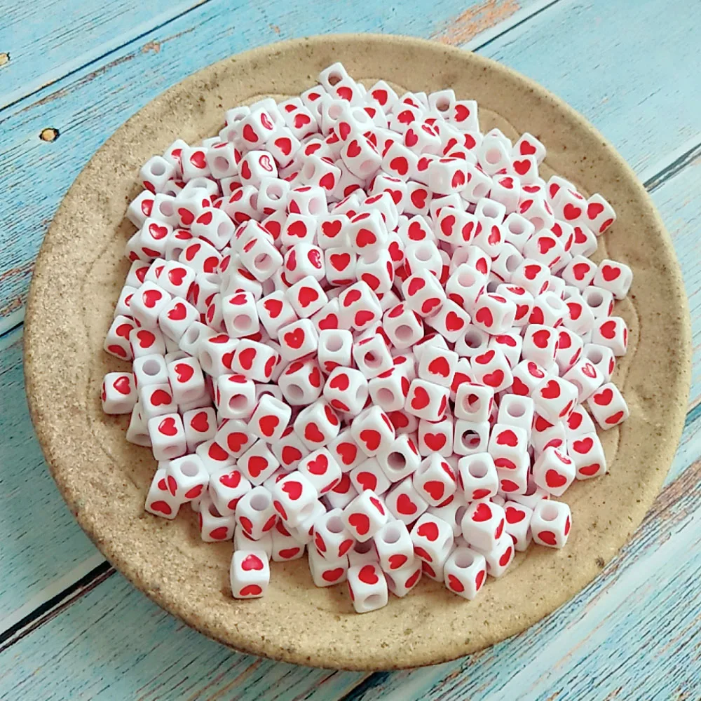 

Free Shipping 400pcs/Lot 7*7MM Cube Love Heart Beads White with Red Hearts Printing Platsic Acrylic Square Jewelry Spacer Beads