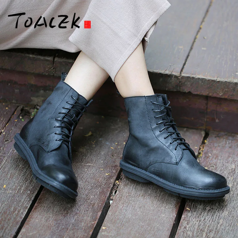 

New round head front with low heel bottom leather art tube boots Europe and America