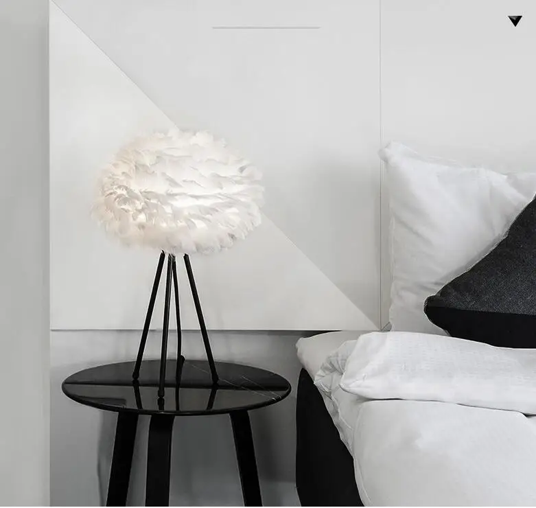

Nordic white feather floor lamps simple living room bedroom clothing store coffee shop decoration floor lights ZA