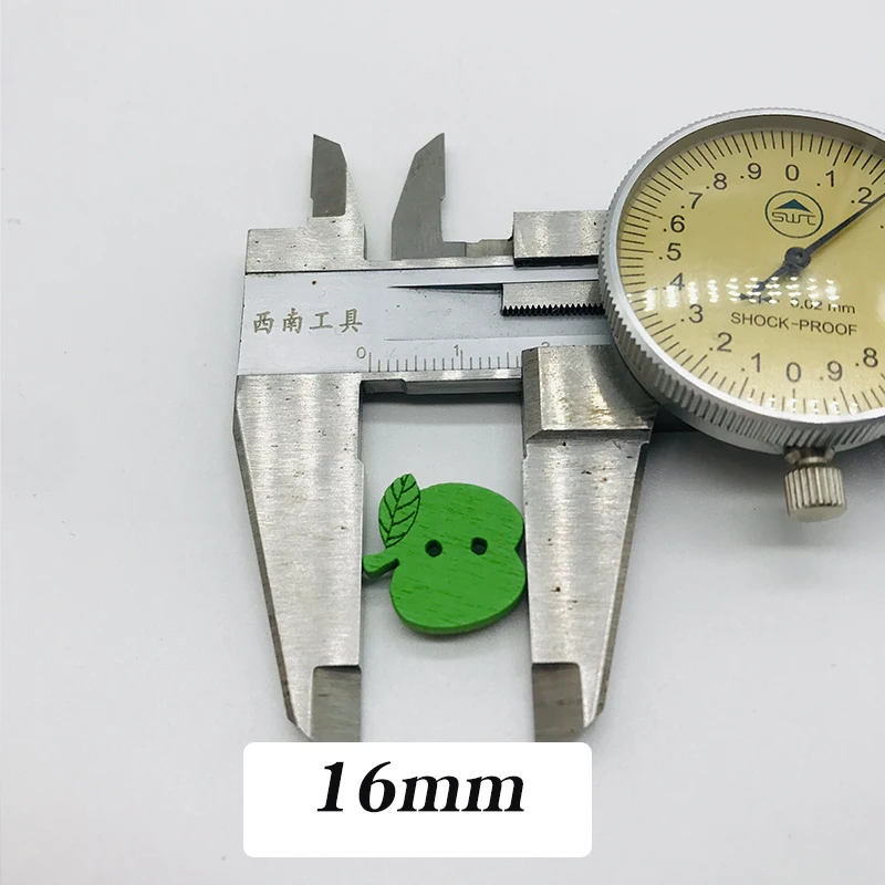 Смешанные яблоки узор деревянные пуговицы для Одежда ручной работы шитье декоративное рукоделие Скрапбукинг DIY аксессуары 10 шт 16 мм x 17 мм