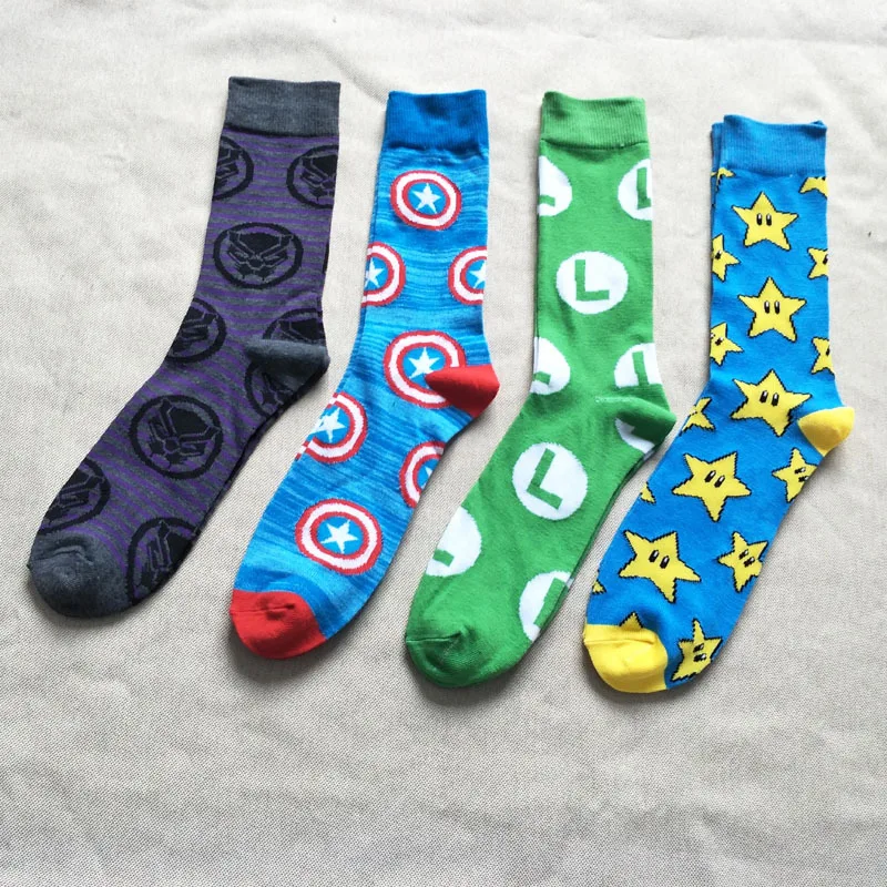 

Marvel Green Lantern socks Avengers Black Panther Captain America funny novelty comfortable men cotton sock Calcetines de hombre