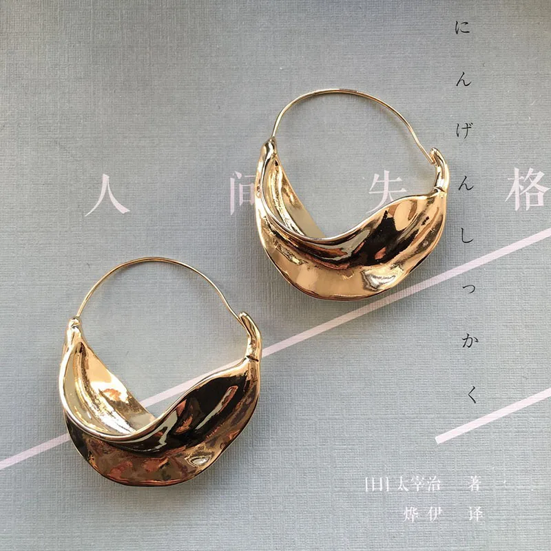 

Charms Fashion Silver Gold Big Circle Leaf Earrings for Women Charms Irregular Geometric Statement Loop Earrings Ladies Jewelry