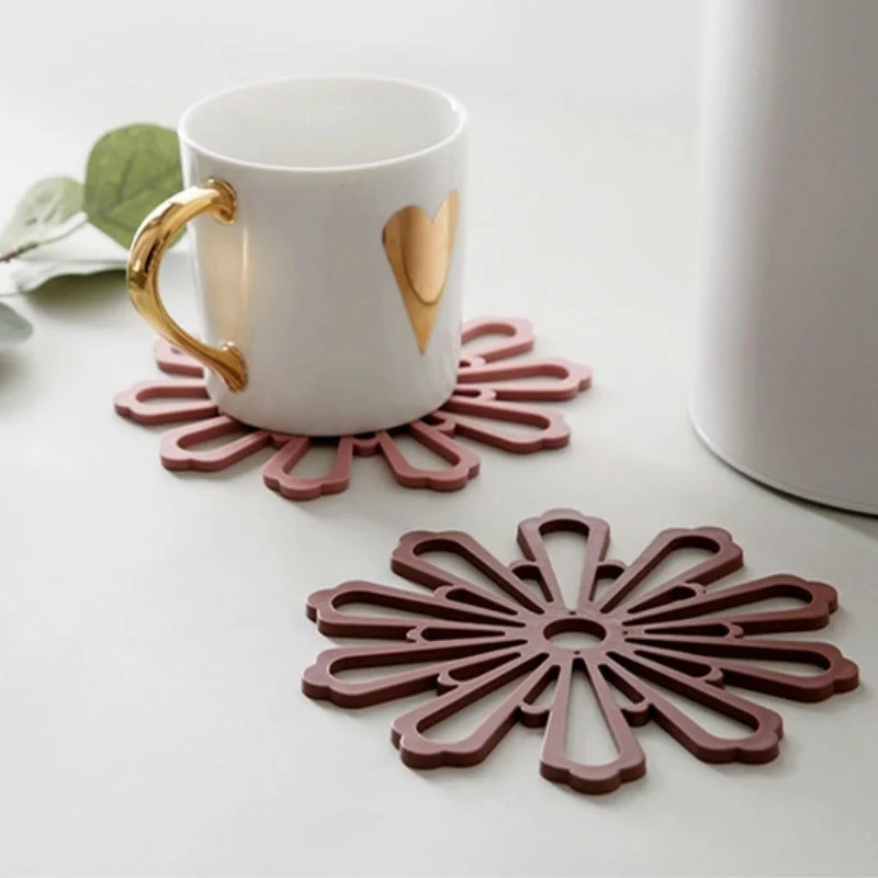 

1pcs Flower Pattern Thickened Cup Silicone Coaster Creative Heat Insulation Placemat Kitchen Anti-scalding Pad Pan Household Mat