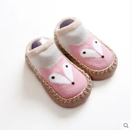 Детские носки нескользящие ботиночки для малышей, детские носки с мультяшными героями, подарок для маленьких девочек, детские домашние носки-тапочки - Цвет: PINK FOX