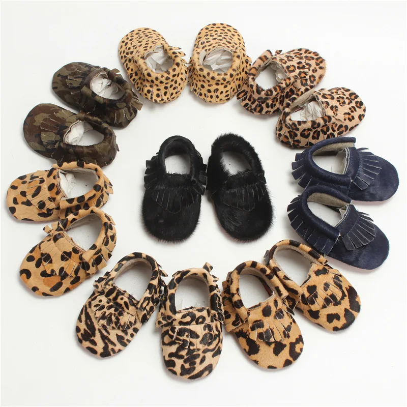 Обувь для малышей из натуральной кожи с леопардовым принтом; кожаные мокасины для малышей; обувь для мальчиков;