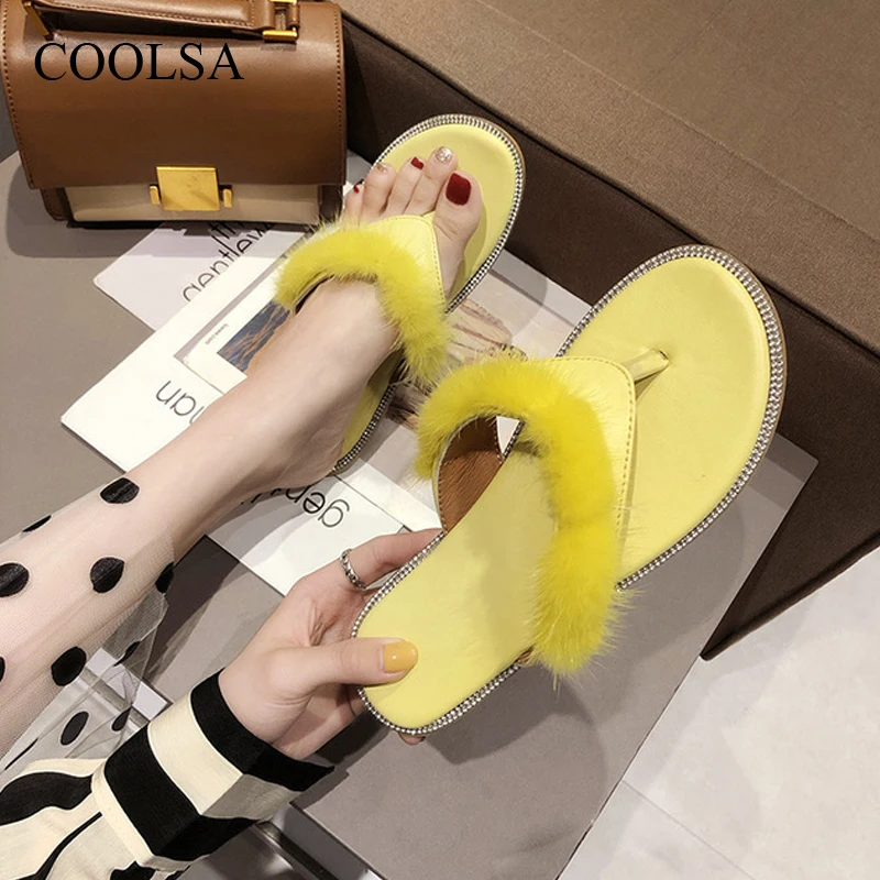 

COOLSA New Ladies Furry Fluffy Flip Flops Cute Faux Fur Plush Slippers Designer Quality PU Flat Sandals Travel Portable Shoes