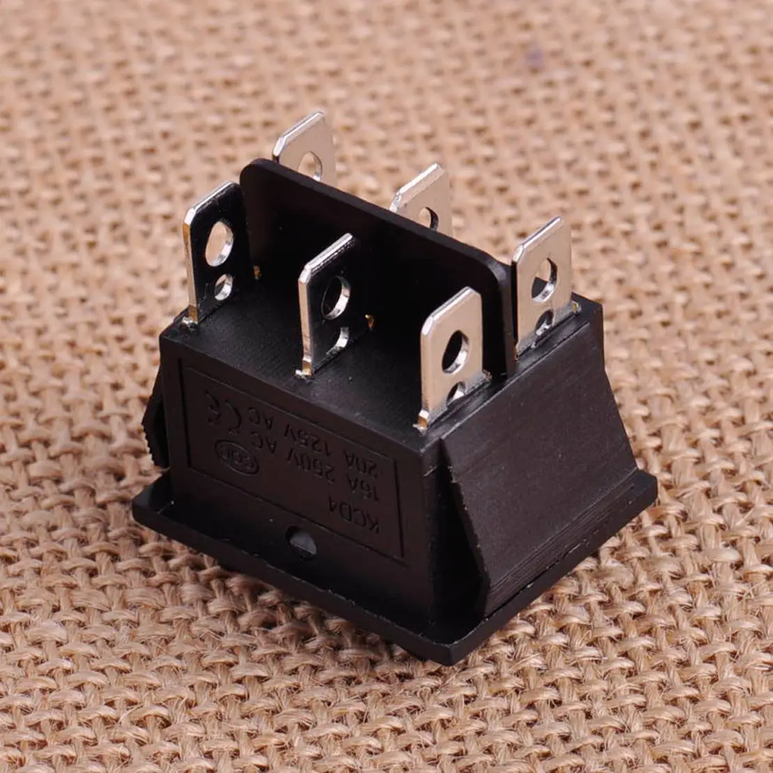 aeProduct.getSubject()