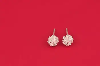 

Shuangshuo Vintage Dandelion Stud Earrings for Women Flower Earings Fashion Jewelry Wedding Gift Studs Earring oorbellen S038