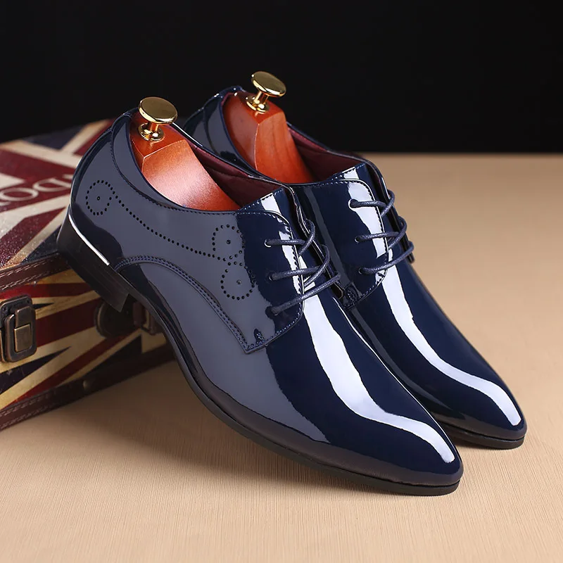 

Bright leather pointed lace-up shoes hair stylist's shoes men's shoes