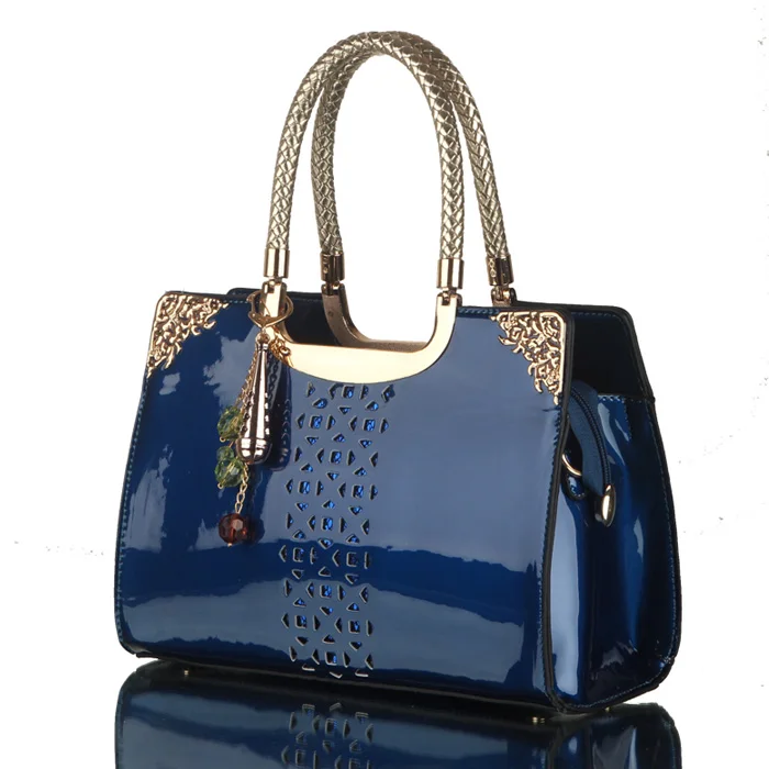 

2018 Russia Style Women Hollow Out Leather Handbag Hot Sale Brand Handbag Vintage Women's Tote TopHandle Bags Bolsas Feminina