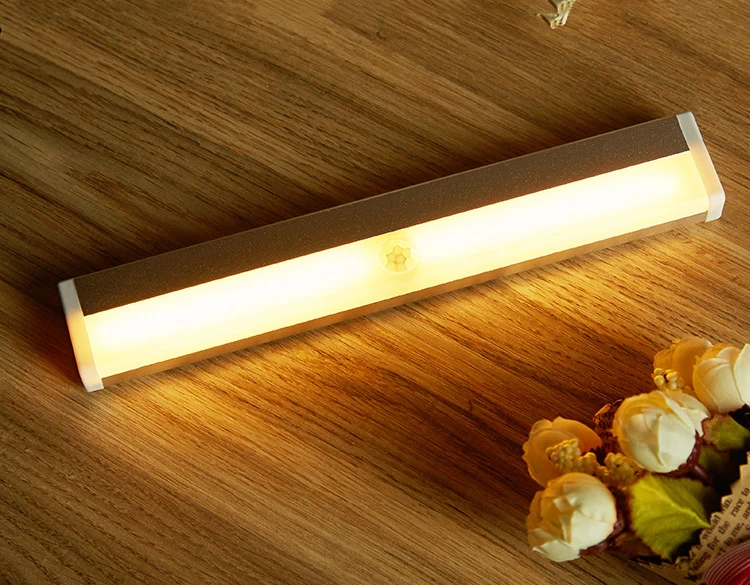 

LED Charging Cabinet Lights Motion Sensor Night Light with Magnetic Strip long-strip induction lamp drawer bathroom control