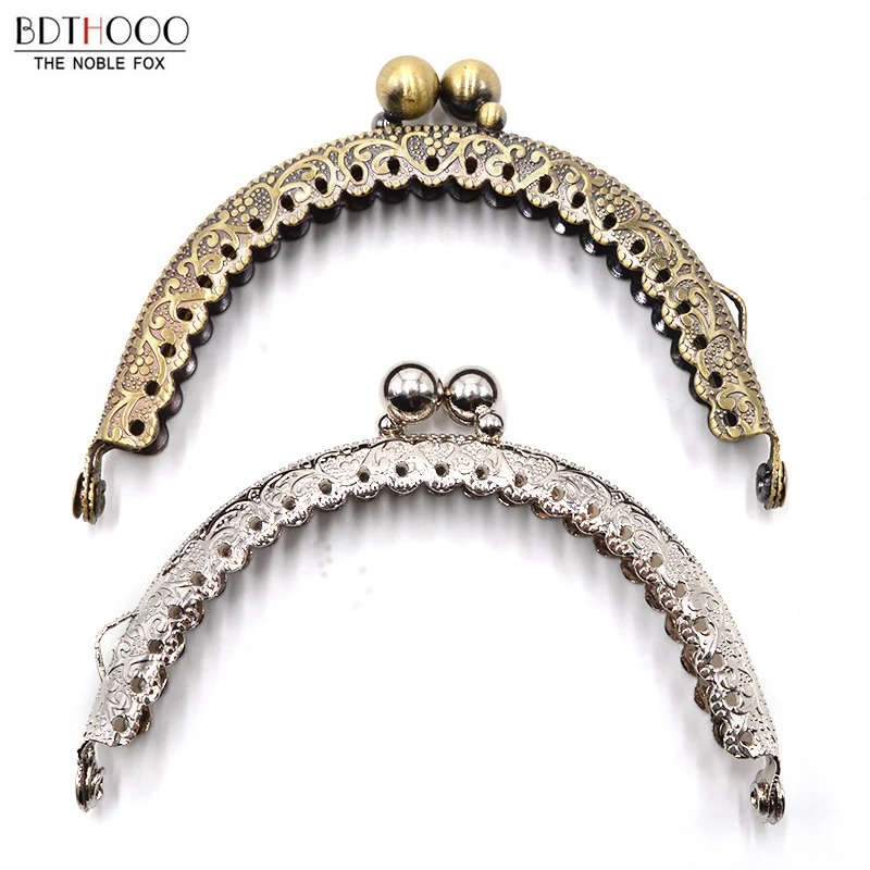 10pcs/lot 8.5cm Metal Purse Frame Handle for Clutch Bag Handbag Accessories Making Kiss Clasp Lock Antique Bronze Bags Hardware