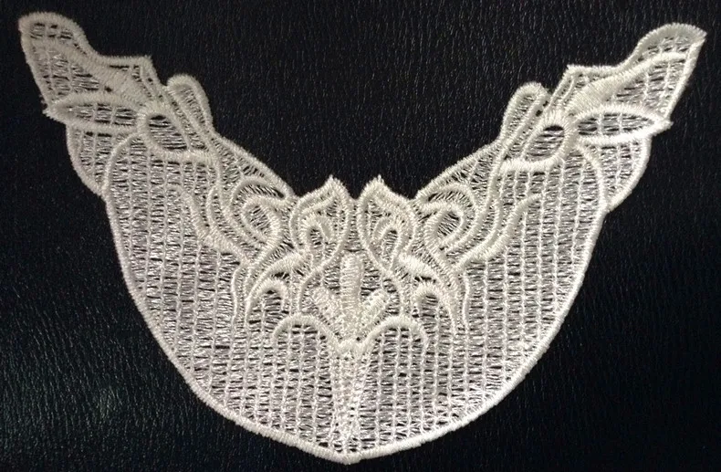 

Free shipping 18.5cm*12cm polyester honey bee image embroidery collar applique,embroidery decoration collar patches,XERY0317A