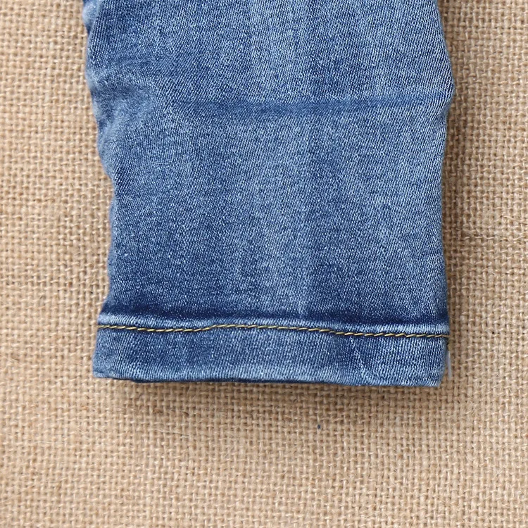 9Z2A2881