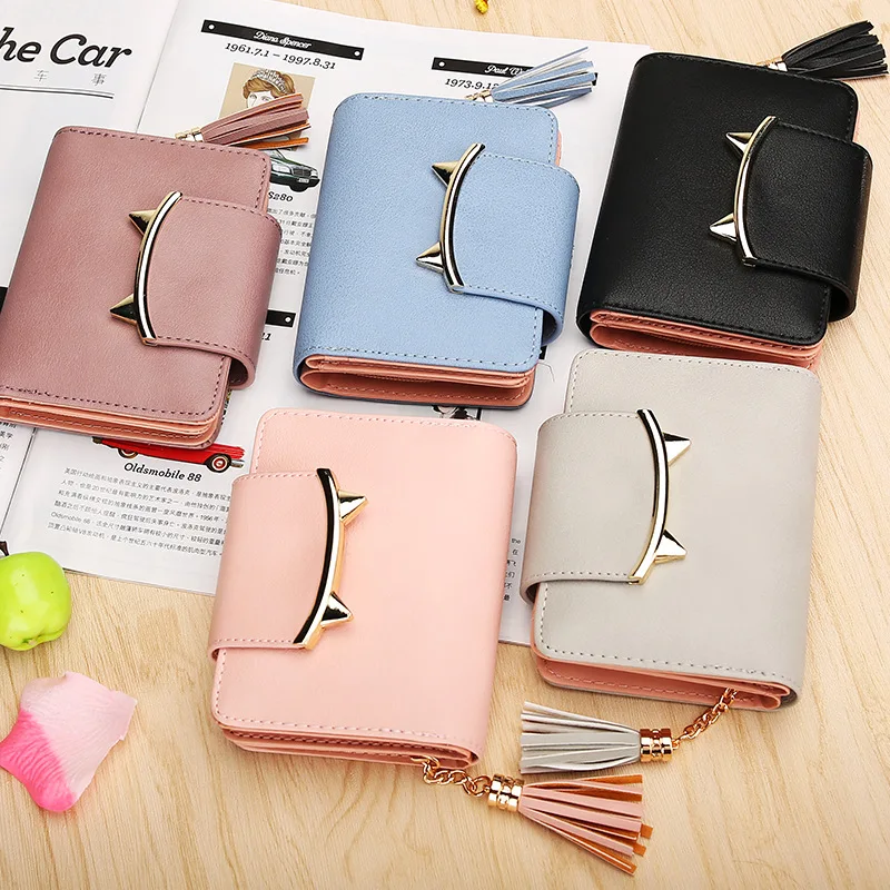Корейский милый кот аниме кожаный тонкий мини кошелек с кисточками, женский маленький клатч, женский кошелек, держатель для карт, сумка в долларах