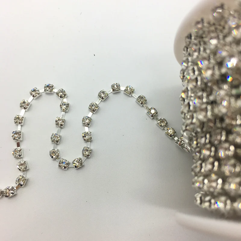 

10 yards Copper Claw SS6/SS8/SS10/SS12 White Glass Rhinestone Sparse Cup Chain Silver Plated DIY Jewelry On Accessoires