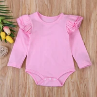 Однотонный хлопковый комбинезон с оборками для маленьких девочек; одежда с длинными рукавами; комбинезон; одежда для малышей - Цвет: Розовый