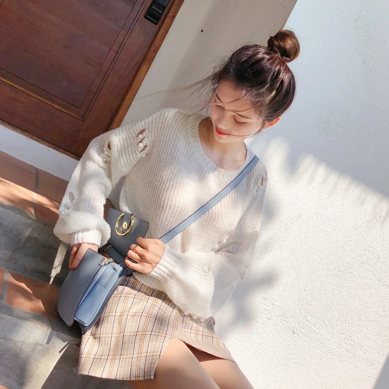 Ubei Fahion Baggy bubble sleeves broken holes beads plain color loose knitted sweater fashion pullovers