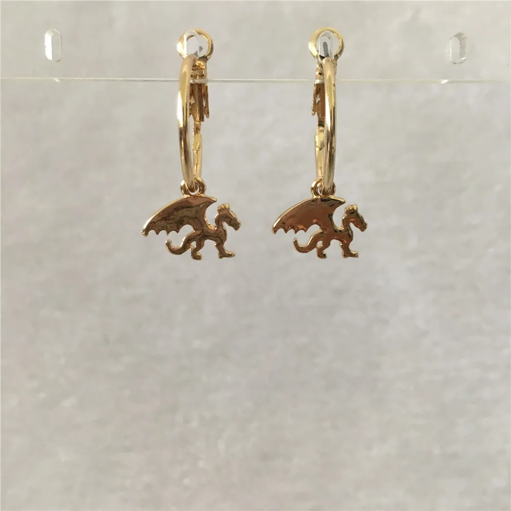 

TRENDY CUTE GOLD COLOR SMALL DRAGON CHARM HOOP EARRING FOR WOMAN GIRL