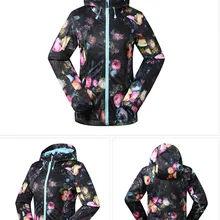 Для женщин черного цвета с цветочным принтом, флисовая Лыжная куртка Восхождение одежда Пеший Туризм Куртка женская весна-осень Спорт на открытом воздухе пальто