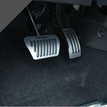 Car Accessories Car Pedals Pedal Cover Stainless Steel Pedal Cover Racing Pedals Car styling FootRest Gas Brake Pedal Cover Case For Mitsubishi Lancer Outlander ASX Pajero Eclipse Grandis FORTIS Zinger