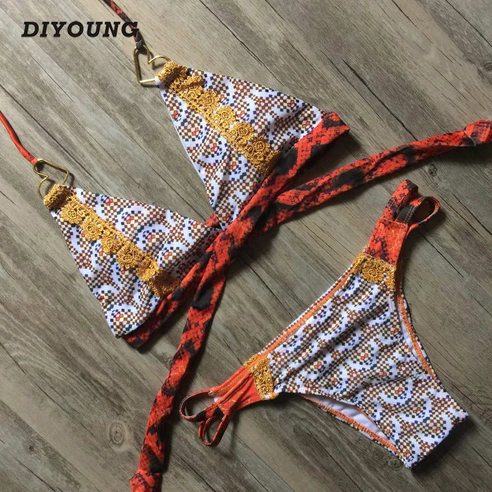

2017 New Printing Two-Pieces Bath Suits Bikini Set Sexy Swimwear Brazilian Biquinis Swimsuit Gold Bandage Swim Suits Bikinis D58