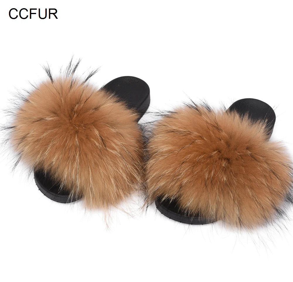 Acheter Femmes de Fourrure Pantoufle Réel Fourrure De Raton Laveur De Mode Style Furry Diapositives Doux Chaud De Fourrure Chaussures S6020E