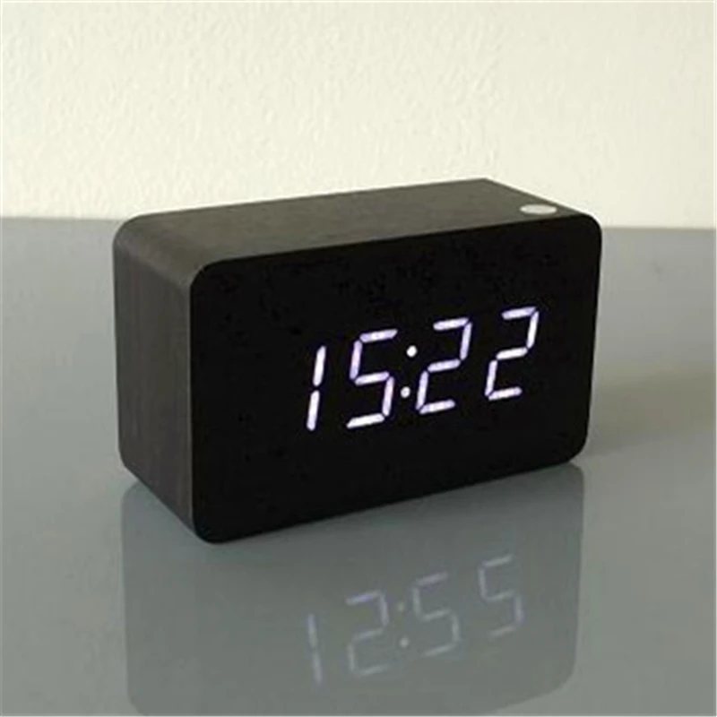 Red and green light alarm clock delightinriko