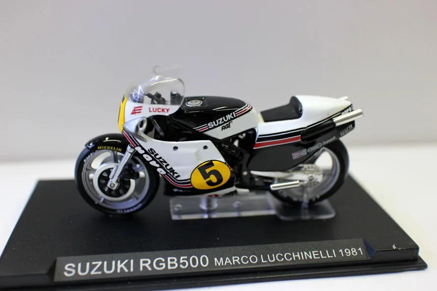 Литая игрушка модель 1:24 соотношение SUZUKI RGB500 5# гоночный мотоцикл модели автомобилей для мальчика подарок, коллекция, украшения - Цвет: Многоцветный