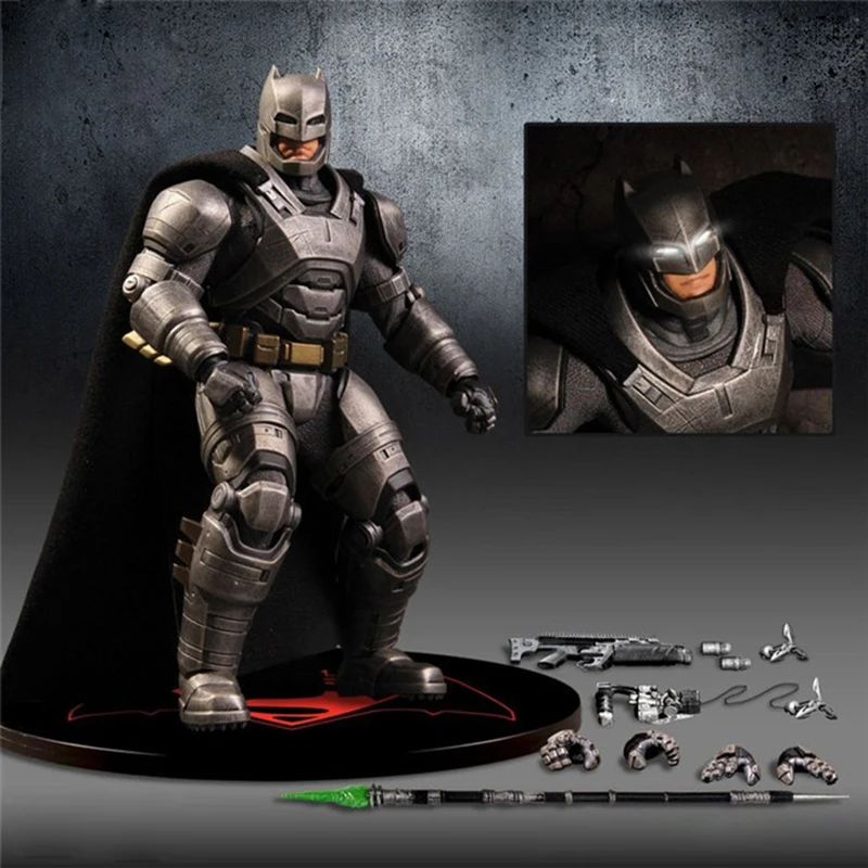 

Armored Batman Variant Action Figure Second Ver. Armored Batman PVC figure Toy Brinquedos Anime 16CM