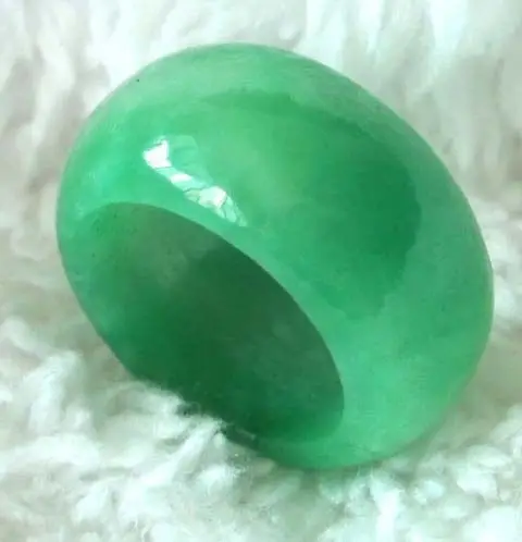 

Free shipping 2084 GREEN RING BANGLE GRADE
