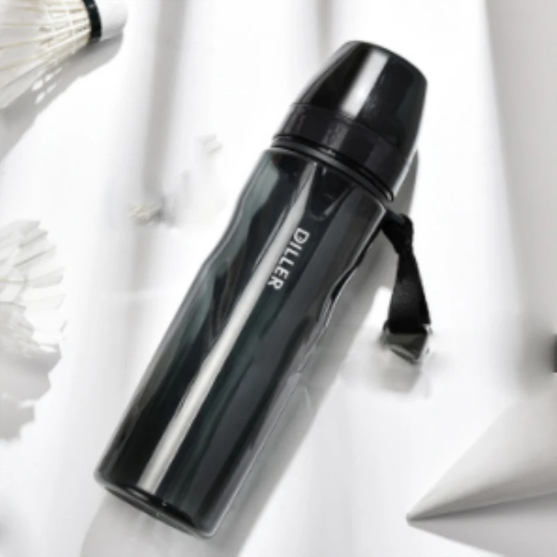 

sport water bottle Transparent travel bottle Leakproof plastic water bottle Portable gym fashion kettle kids water bottle 700ml