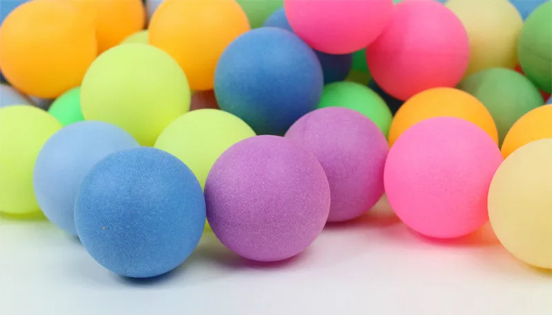 100 قطعة اللون الكرة PP المواد تنس طاولة تنس طاولة