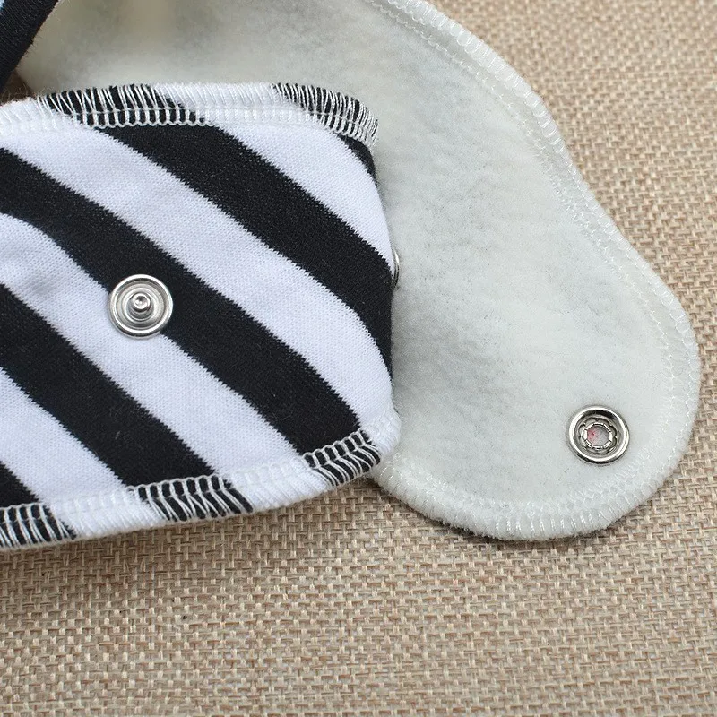 Kid-Bandana-Baby-Towels-Dribble-Bibs-Stripe-And-Dragon-Fruit-Print-Bib-Triangular-Scarfs-Double-Buckle-Bibs-BB0151 (2)