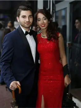 

Brand New Mens Dinner Party Prom Suits Groom Tuxedos Groomsmen Wedding Blazer Suits Sets (Jacket+Pants+BowTie)